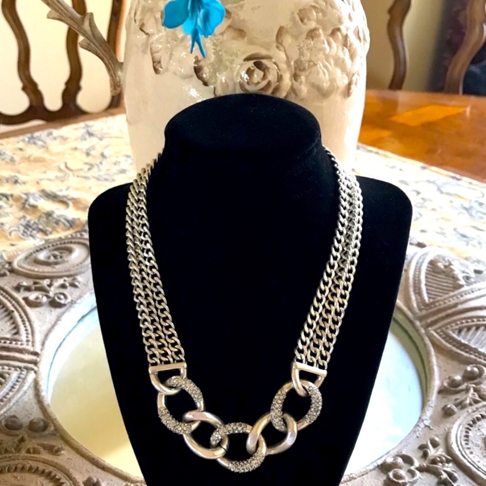 ❤️FIRM❤️. Premier Designs 18” Silver Link Necklace - Picture 2 of 6